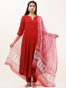 Roz Ghazal Set Of Kurta Pants Kota Dupatta