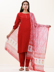 Roz Fana Set Of Kurta Pants Kota Dupatta