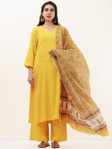 Roz Kavita Set Of Kurta Pants Kota Dupatta