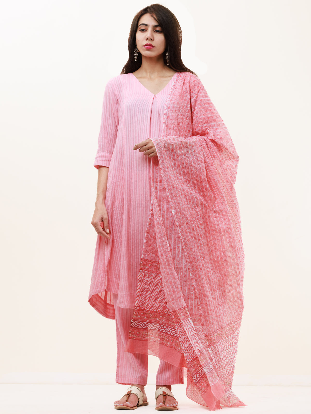 Roz Sonam Set Of Kurta Pants Kota Dupatta