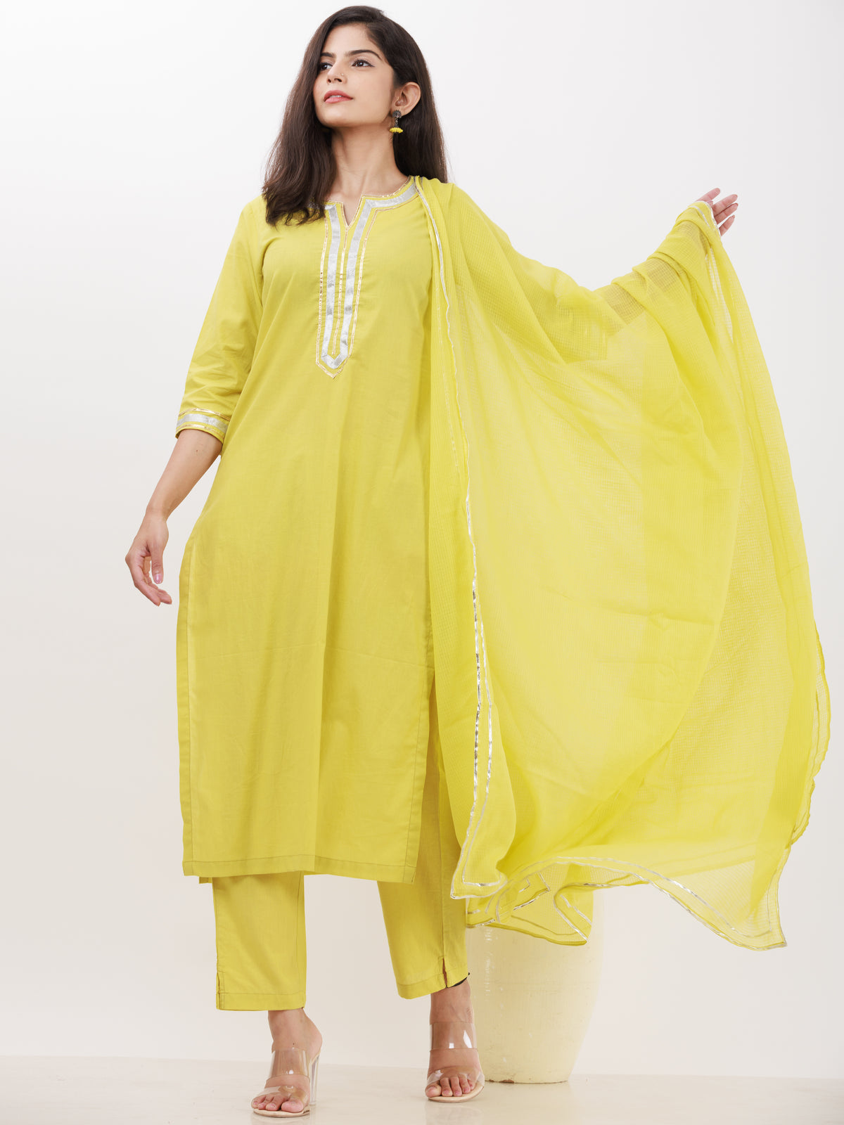 Parv Resha Set Of Kurta Pants Kota Dupatta