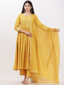 Parv Heena Set Of Kurta Pants Kota Dupatta