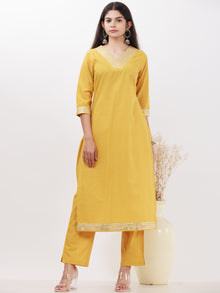 Parv Varsha Set Of Kurta Pants Kota Dupatta