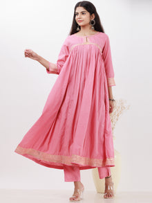 Parv Sunaina Set Of Kurta Pants Kota Dupatta