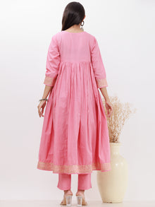 Parv Sunaina Set Of Kurta Pants Kota Dupatta