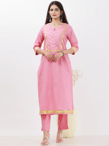 Parv Tamanna Set Of Kurta Pants Kota Dupatta