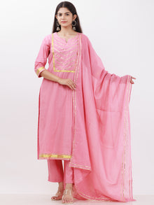 Parv Tamanna Set Of Kurta Pants Kota Dupatta