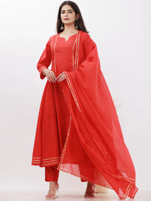 Parv Rimjhim Set Of Kurta Pants Kota Dupatta