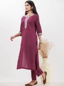 Parv Sheena Set Of Kurta Pants Kota Dupatta