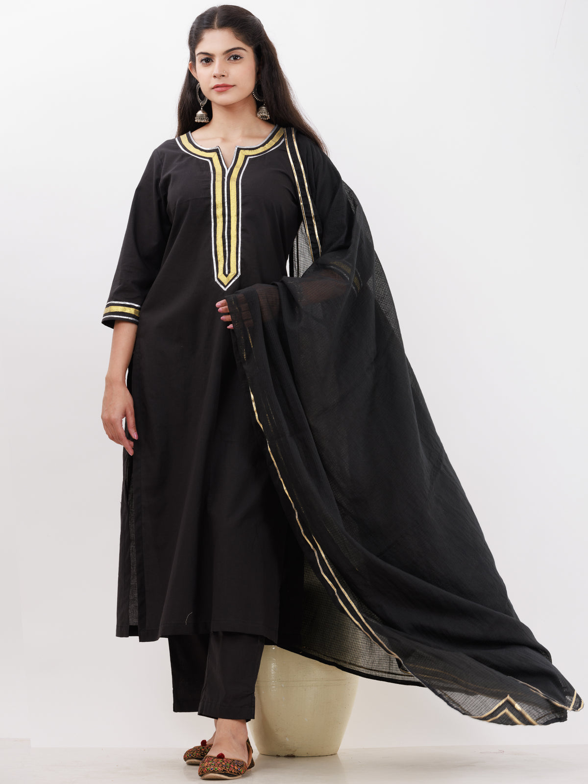 Parv Diya Set Of Kurta Pants Kota Dupatta