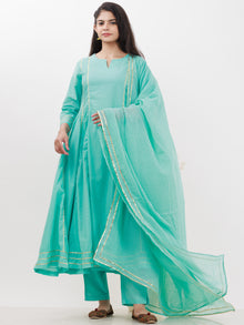 Parv Amaira Set Of Kurta Pants Kota Dupatta