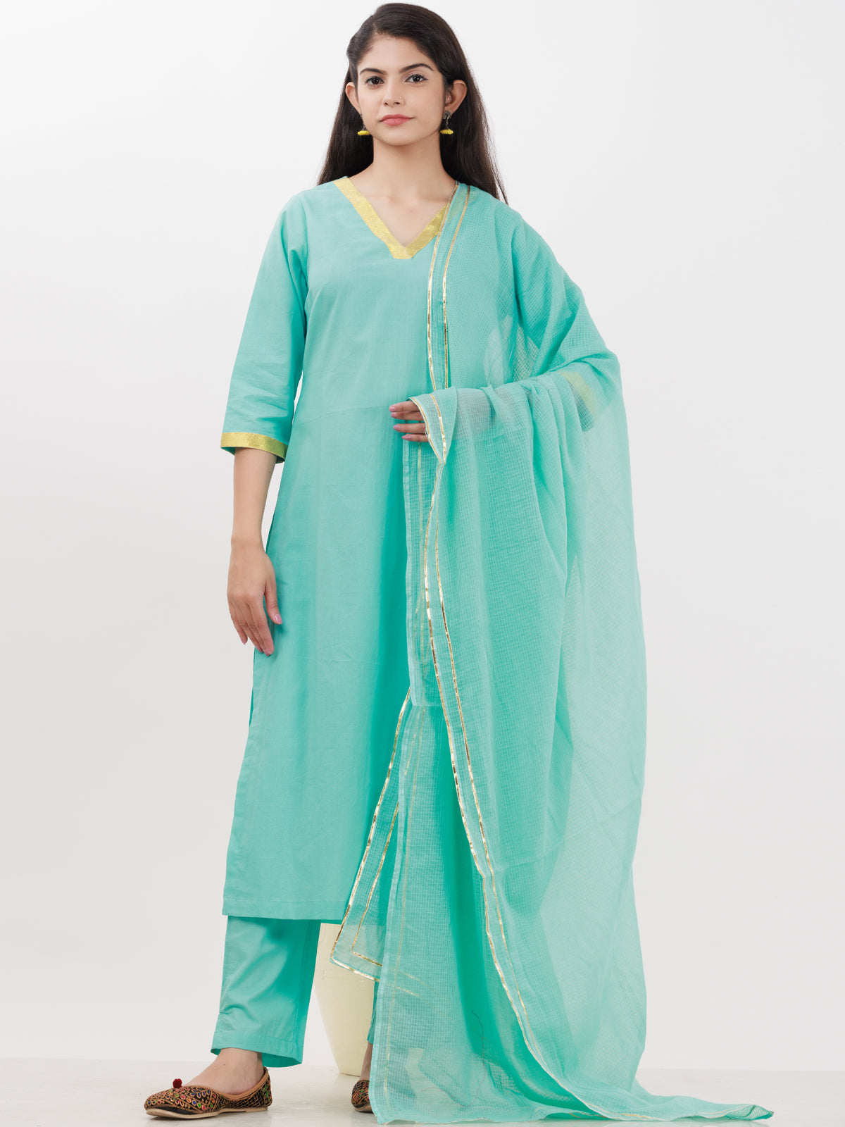 Parv Sheetal Set Of Kurta Pants Kota Dupatta