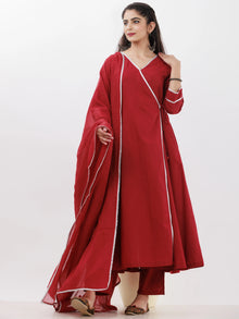 Parv Richa Set Of Angrakha Kurta Pants Kota Dupatta