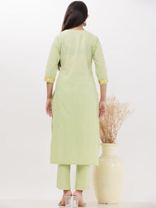 Parv Misha Set Of Kurta Pants Kota Dupatta