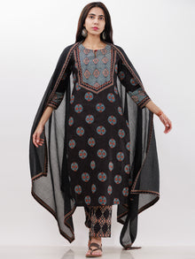 Ajrakh Sohni Set Of Kurta Pants Dupatta