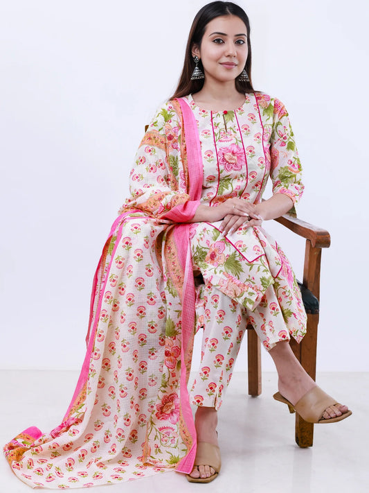 Roz Deepti Set Of Kurta Pants Kota Doria Dupatta