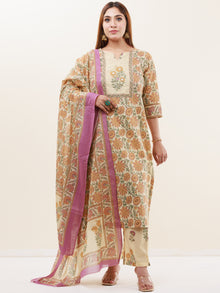 Umang Tarana Set Of Kurta Pants Dupatta