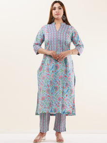 Umang Falak Set Of Kurta Pants Dupatta