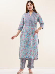 Umang Falak Set Of Kurta Pants Dupatta