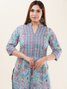 Umang Falak Set Of Kurta Pants Dupatta