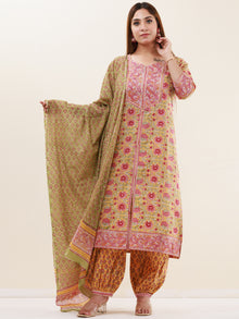 Umang Parineeta Set Of Kurta Pants Dupatta