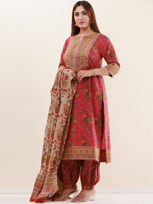 Umang Reena Set Of Kurta Pants Dupatta