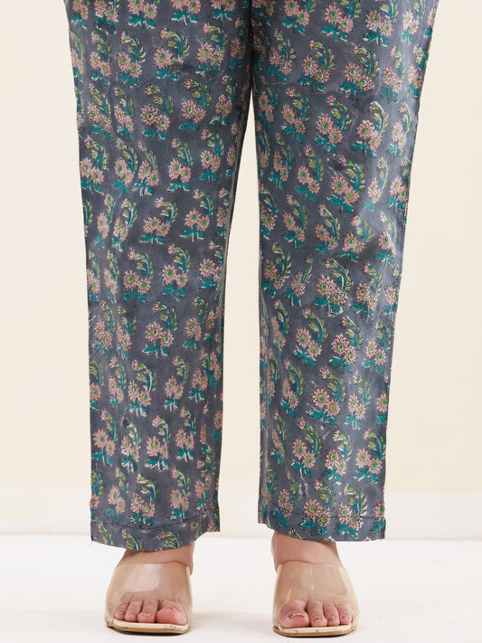 Umang Pari Pants