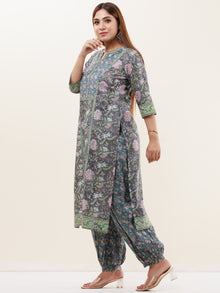 Umang Tahsin Set Of Kurta Pants Dupatta