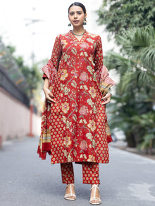 Roz Meha Set Of Straight Kurta Pants Dupatta