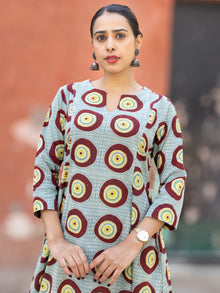 Roz Ayesha Ajrakh Kali Kurta