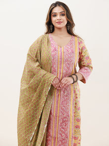 Gazal Rekha Set Of Kurta Pants Dupatta