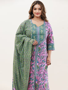 Gazal Maina Set Of Kurta Pants Dupatta