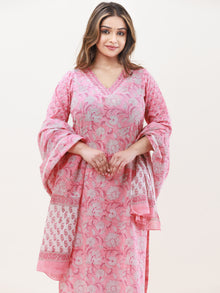 Gazal Nyra Set Of Kurta Pants Dupatta