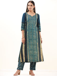 Ajrakh Damini Set Of Kurta Pants Dupatta