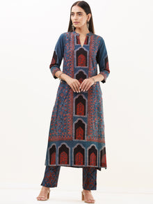 Ajrakh Fana Set Of Kurta Pants Dupatta