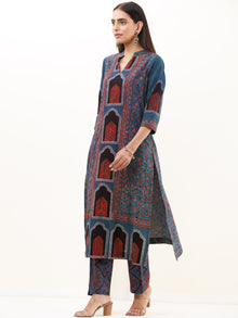 Ajrakh Fana Set Of Kurta Pants Dupatta