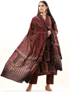 Ajrakh Nupur Set Of Kurta Pants Dupatta