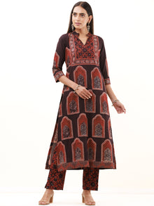 Ajrakh Nupur Set Of Kurta Pants Dupatta