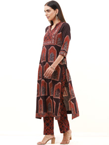 Ajrakh Nupur Set Of Kurta Pants Dupatta