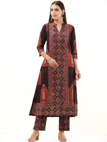 Ajrakh Diya Set Of Kurta Pants Dupatta