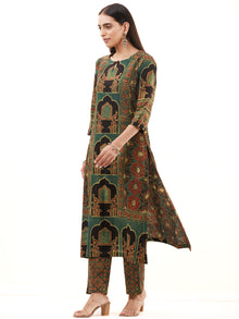 Ajrakh Veena Set Of Kurta Pants Dupatta