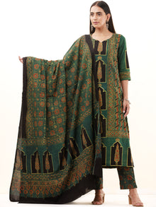 Ajrakh Sayal Set Of Kurta Pants Dupatta