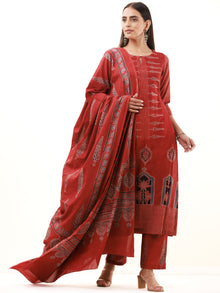 Ajrakh Richa Set Of Kurta Pants Dupatta