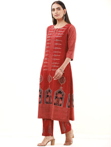 Ajrakh Richa Set Of Kurta Pants Dupatta