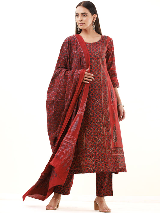 Ajrakh Maina Set Of Kurta Pants Dupatta