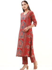 Ajrakh Fiza Set Of Kurta Pants Dupatta