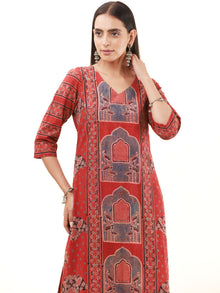 Ajrakh Fiza Set Of Kurta Pants Dupatta