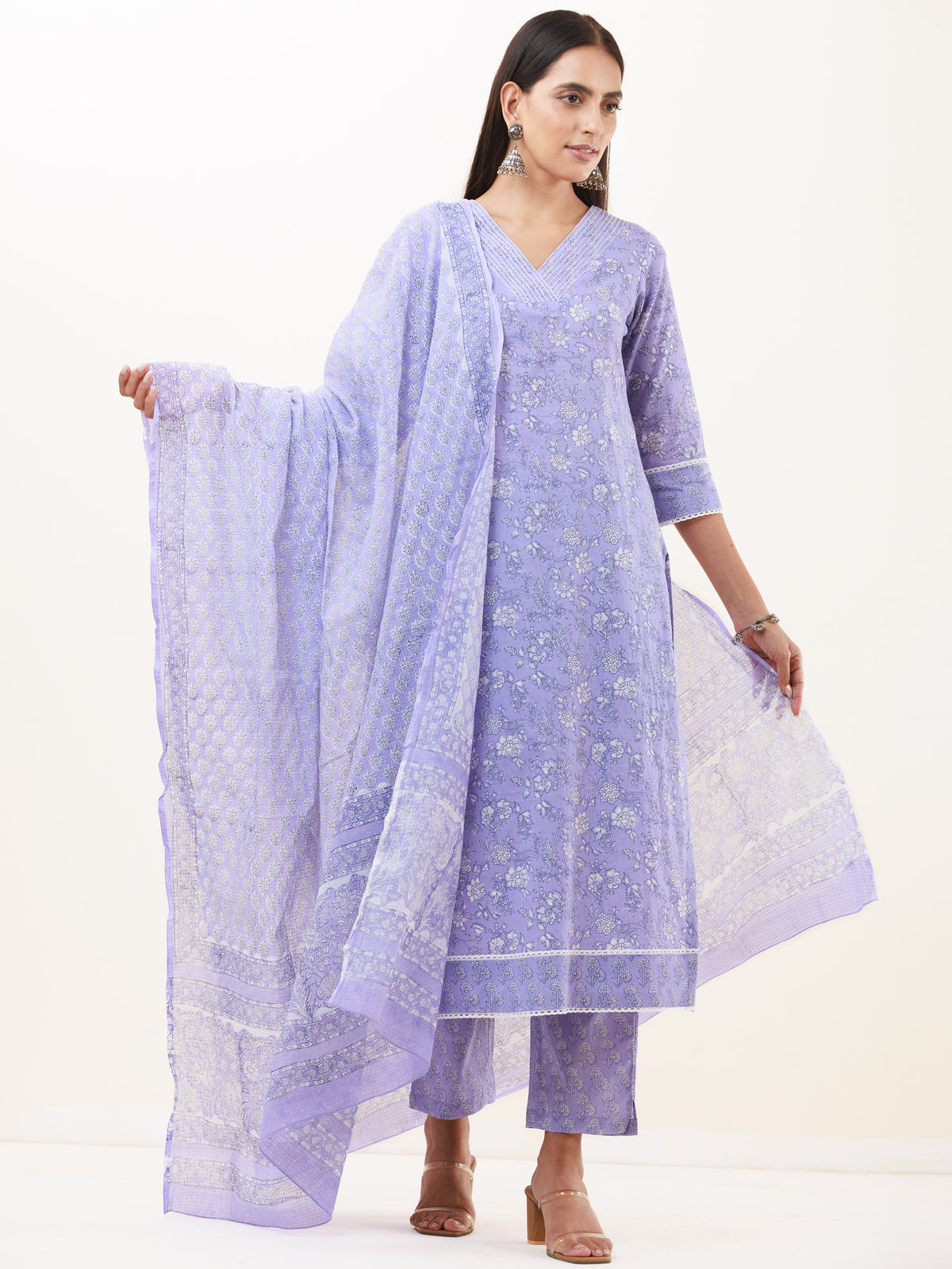 Umang Damini Set Of Kurta Pants Dupatta