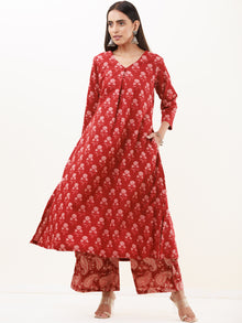 Umang Dia Set Of Kurta Pants Dupatta