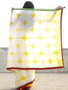 Yellow White Hand Shibori Dyed Saree With Red Green Border & Tassels - S031702560